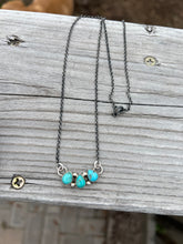 Load image into Gallery viewer, Petite 3 stone necklace