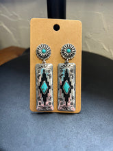 Load image into Gallery viewer, Southwestern Post Earrings